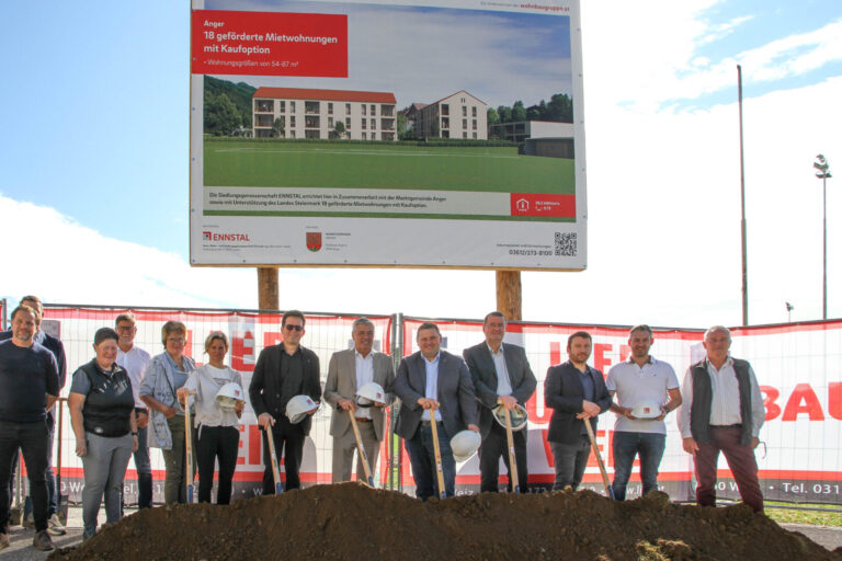 Spatenstich für das neue Wohnbauprojekt in Anger