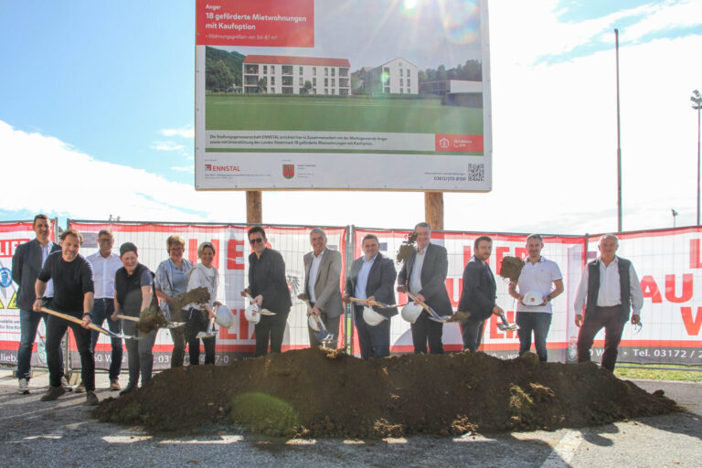 Spatenstich für das neue Wohnbauprojekt in Anger