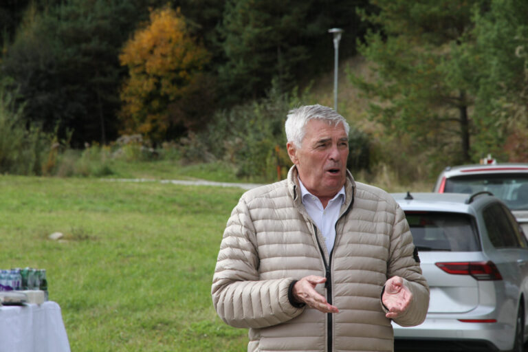 Spatenstich für den neuen Bauabschnitt im Wohnpark Kammern mit Vertretern der SG Ennstal und der Gemeinde Kammern, Oktober 2025