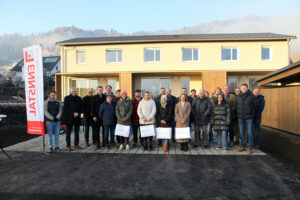 Neue geförderte Maisonettwohnungen der SG ENNSTAL in der Jadegasse Fohnsdorf bei der offiziellen Übergabe.