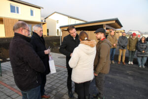 Neue geförderte Maisonettwohnungen der SG ENNSTAL in der Jadegasse Fohnsdorf bei der offiziellen Übergabe.